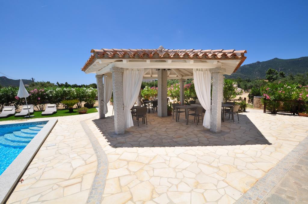 Affittacamere B&B La Villa Dei Graniti ヴィッラシミーウス エクステリア 写真