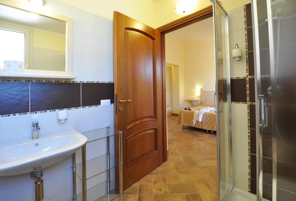 Affittacamere B&B La Villa Dei Graniti ヴィッラシミーウス 部屋 写真