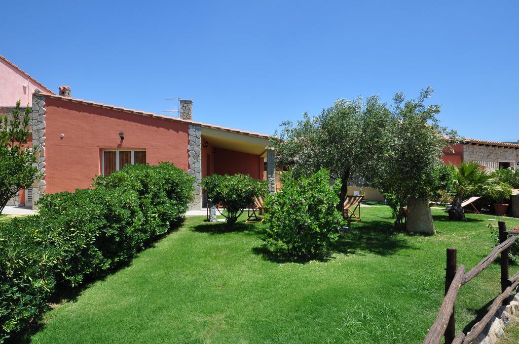 Affittacamere B&B La Villa Dei Graniti ヴィッラシミーウス エクステリア 写真