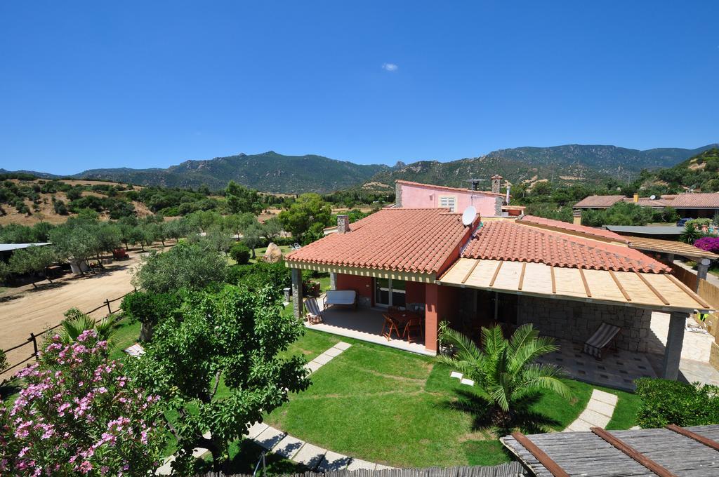 Affittacamere B&B La Villa Dei Graniti ヴィッラシミーウス エクステリア 写真
