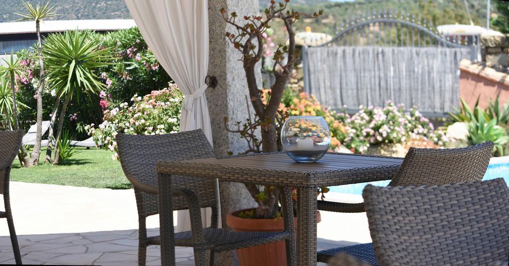 Affittacamere B&B La Villa Dei Graniti ヴィッラシミーウス エクステリア 写真