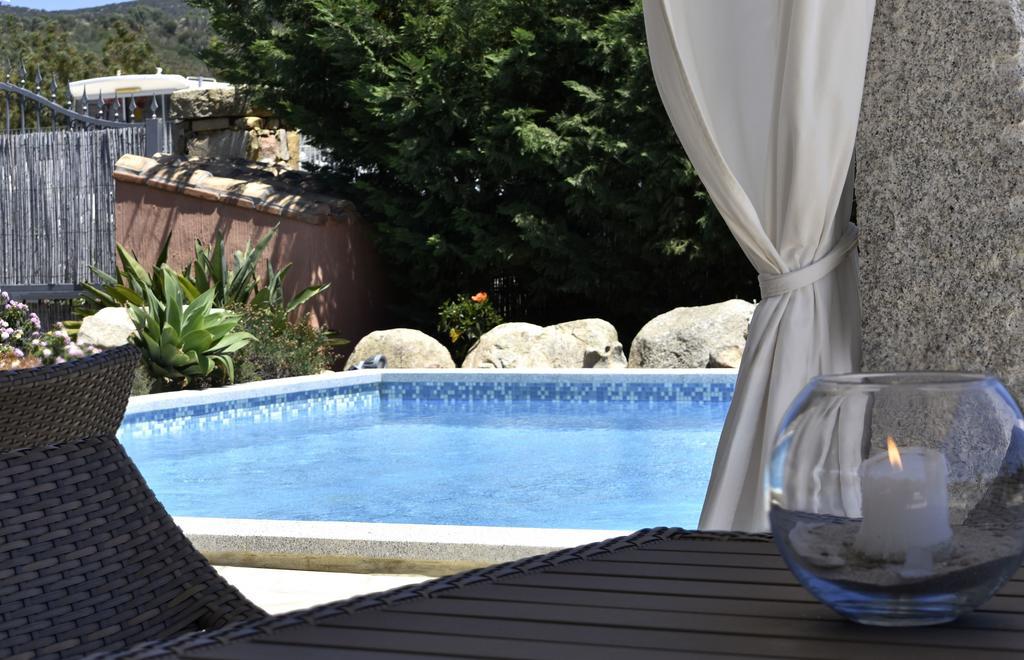 Affittacamere B&B La Villa Dei Graniti ヴィッラシミーウス エクステリア 写真