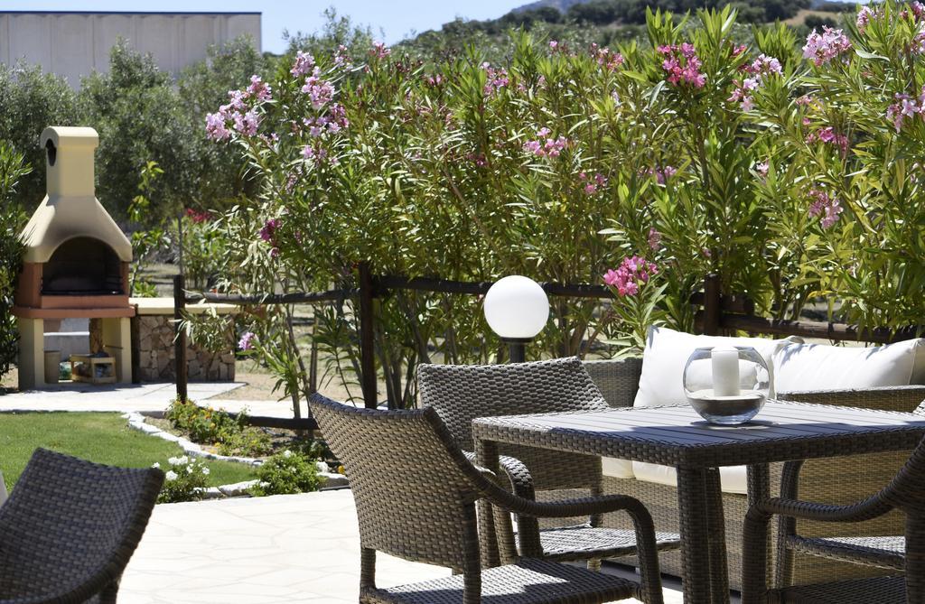 Affittacamere B&B La Villa Dei Graniti ヴィッラシミーウス エクステリア 写真