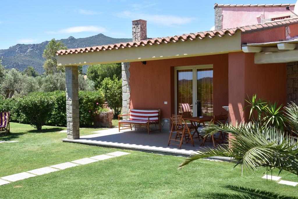 Affittacamere B&B La Villa Dei Graniti ヴィッラシミーウス エクステリア 写真