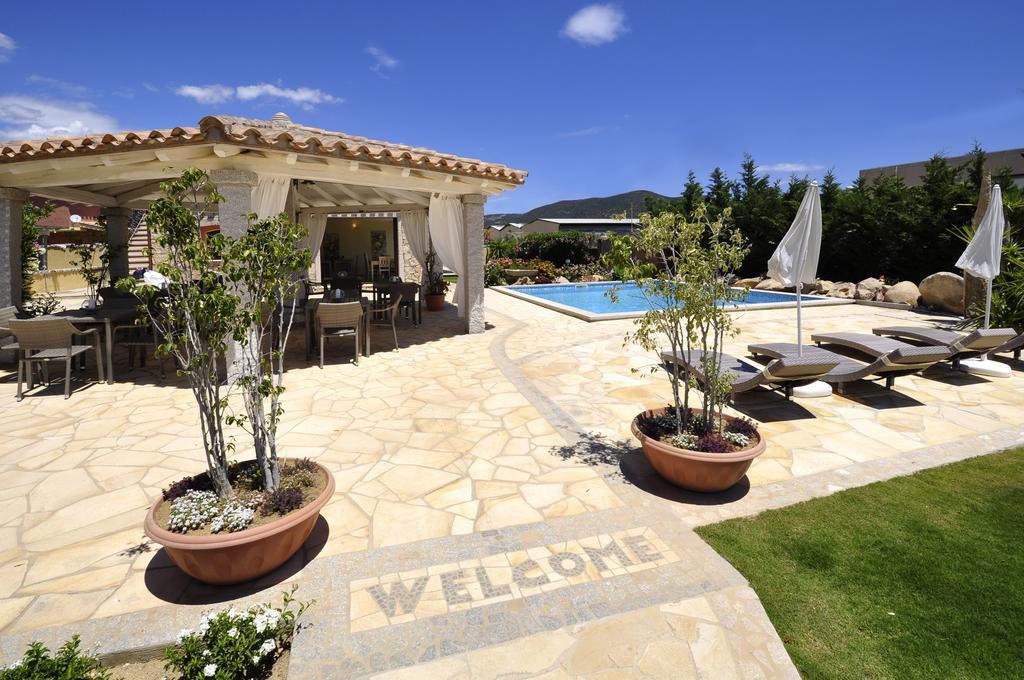 Affittacamere B&B La Villa Dei Graniti ヴィッラシミーウス エクステリア 写真