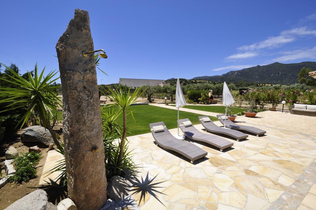 Affittacamere B&B La Villa Dei Graniti ヴィッラシミーウス エクステリア 写真