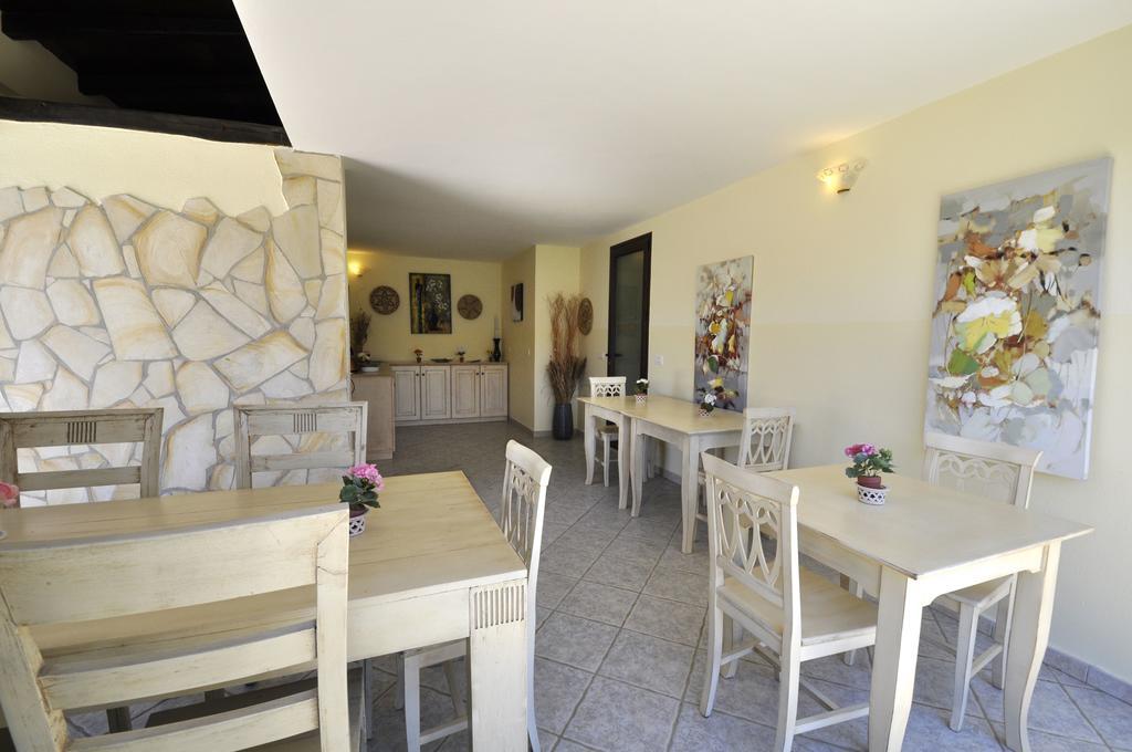 Affittacamere B&B La Villa Dei Graniti ヴィッラシミーウス エクステリア 写真